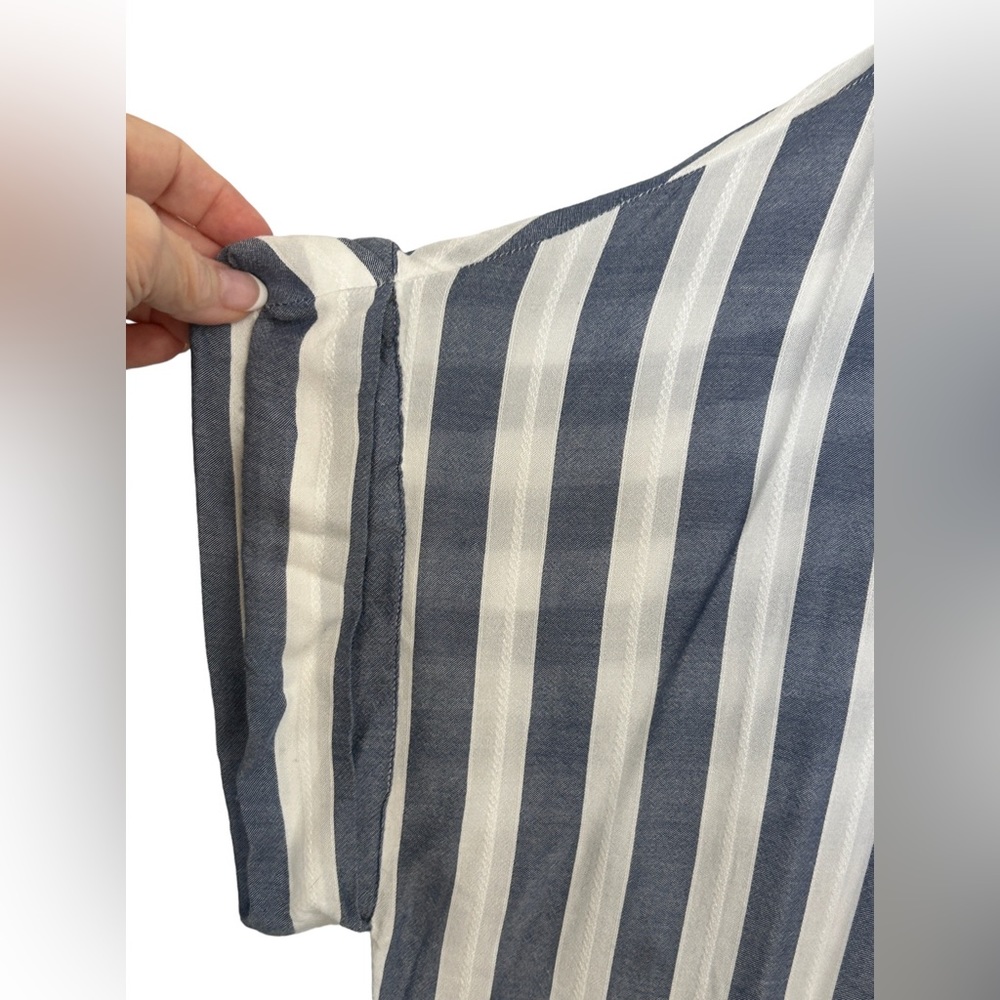 Crown & Ivy top; size XL; blue & white striped. - Picture 3 of 6